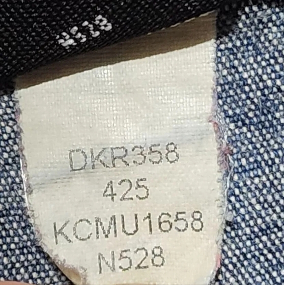 DKNY Denim Jeans Womens Sz 12R 32 X 32 Mid Rise Stretch Boot Cut Blue Made USA - Picture 6 of 9